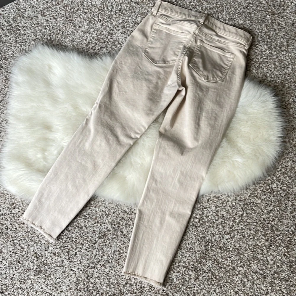 Ann Taylor Loft Cream Raw Hem High-rise Skinny Utility Pant Size 4P